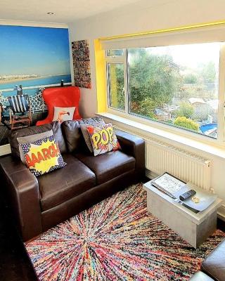 3 Bed House Stunning Views And Free Parking