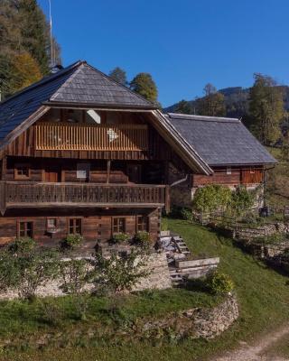 Charmante Gästewohnung in altem Bauernhaus in alpiner Alleinlage