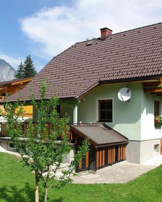 Holiday Home Reinbacher by Interhome