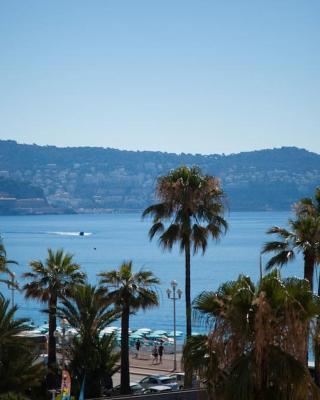 Stylish Studio in only 50 meters from beach !