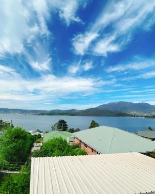 Spectacular Hobart River View Home