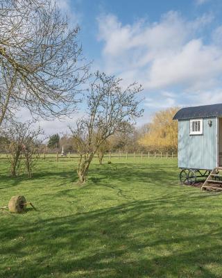 Sage Shepherds Hut Boundary Farm Air Manage Suffolk