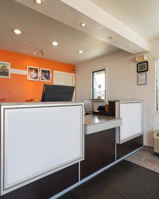Americas Best Value Inn & Suites Humble