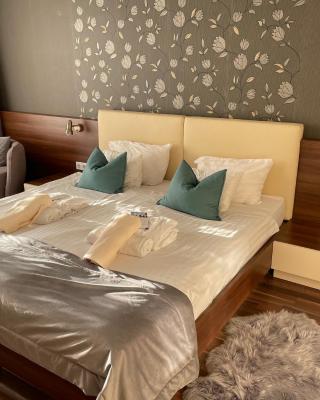 Velence Sunset Wellness Apartman