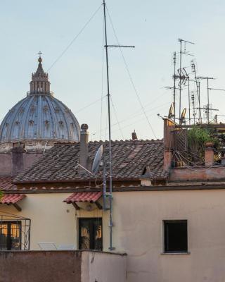 La Porta Rossa di Borgo - Vatican Luxury Suite