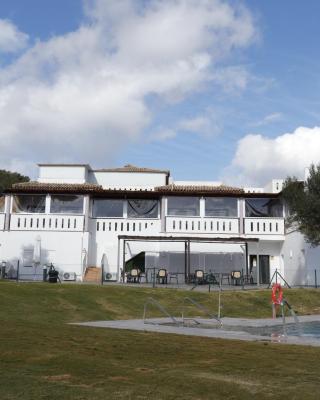 Hostal Restaurante Benalup Golf