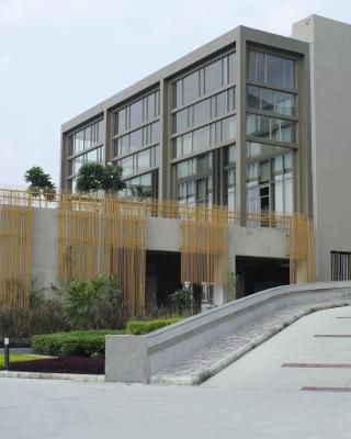 The Centrum