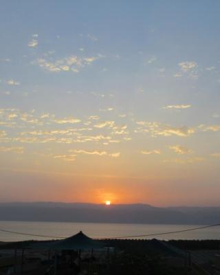 Unique&Warmy place in the Dead Sea