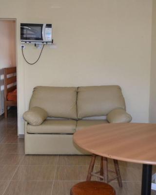 0001.09 - Maranduba - Chalé Térreo - 1 Dormitório - 6 Pessoas - 2 Quadras Do Mar - Piscina - Wi-Fi
