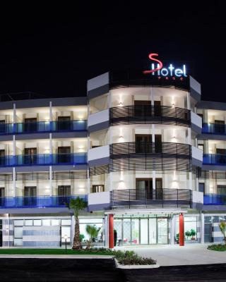 S Hotel