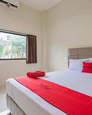 RedDoorz near Arka Sepinggan Airport Balikpapan