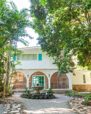 Angeli Gardens Boutique Hotel