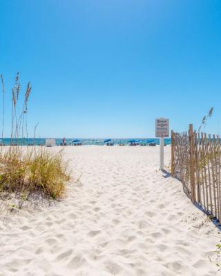 Gulf Shores Island Winds East #103, Gulf Front. Closest building to Hangout!