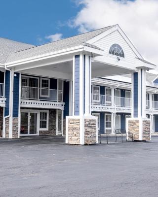 Hilltop Inn & Suites - North Stonington