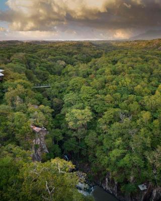 Rio Perdido Hotel & Thermal River