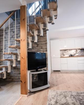 Cabin Guesthouse with free parking