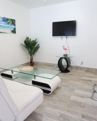 SII Luxury 1 Bedroom close to the beach