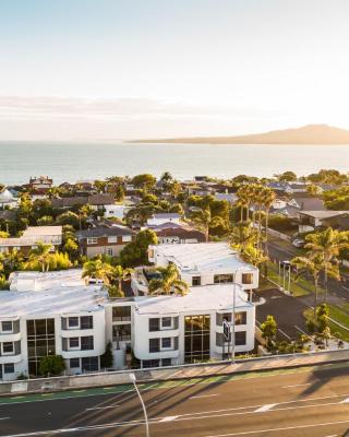 Carnmore Hotel Takapuna