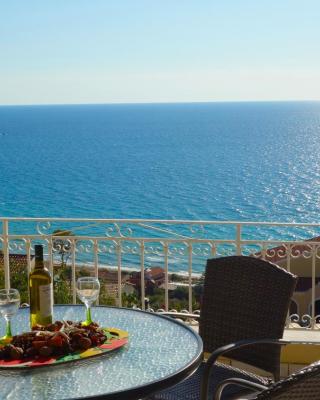 Natalia Apartment B with panoramic sea views of Agios Gordios bay