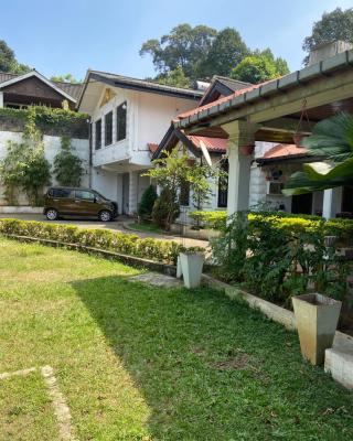 Kandy Garden Villa