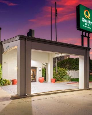 Quality Inn Tulsa Central