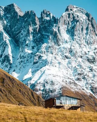 Mountain House in Juta