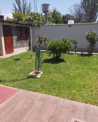 Casa EL HORNERO con cochera en gran Mendoza