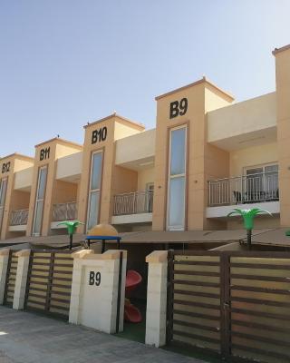 شاليهات الشاطيء beach chalets