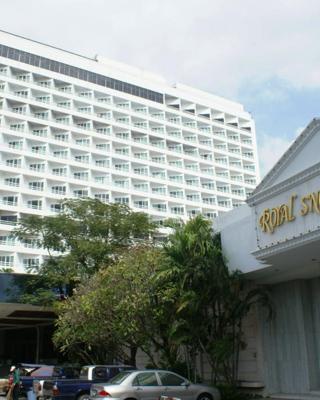 Royal Twins Palace Hotel