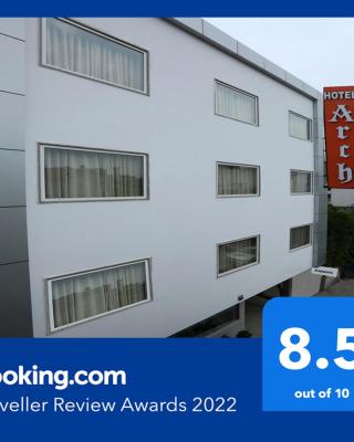 Hotel Arch - Near Aerocity New Delhi