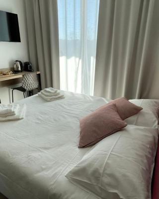 Bari Airport Rooms
