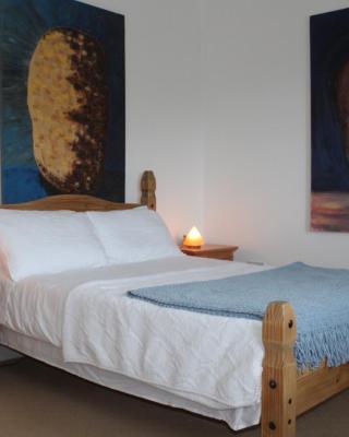 Malin Head SolasTobann ArtHouse Room 1 En-suite