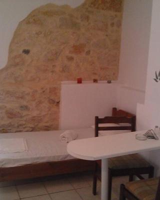Studio 10 minutes from the center of Heraklion.