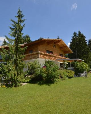 Apartment in W ngle Tyrol with Walking Trails Near