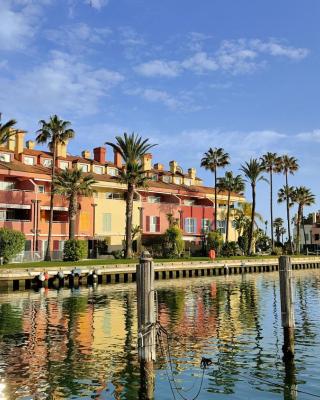 Luxury Penhouse, Sotogrande Marina - Located in an exclusive island of the Marina