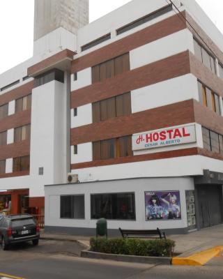 Hostal Cesar Alberto