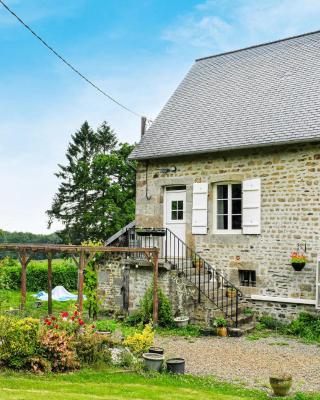 Awesome Home In Saint-sever-calvados With Kitchen