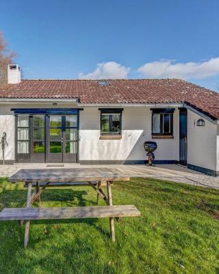 Holiday Home in Westouter with BBQ