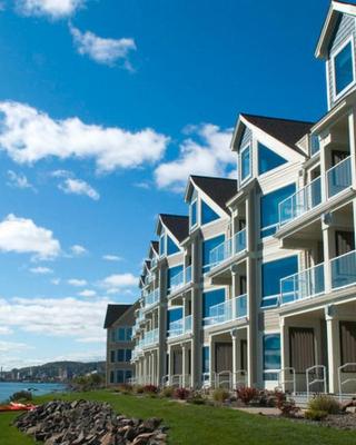 Beacon Pointe on Lake Superior