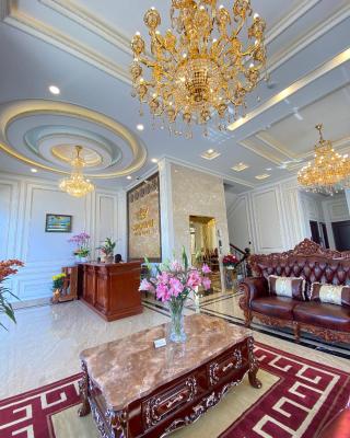 Crown Dalat Hotel