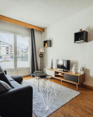 Apartment with a furnished terrace close to the cable cars Rated 3 stars