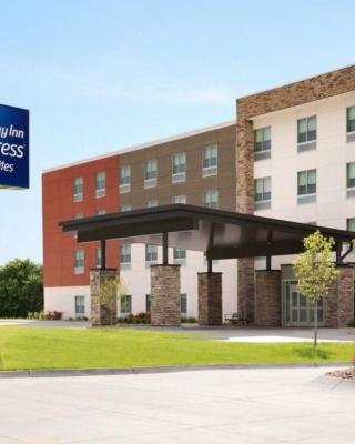 Holiday Inn Express & Suites Charlottesville, an IHG Hotel
