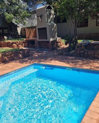 Milkwood Cottage Mabalingwe