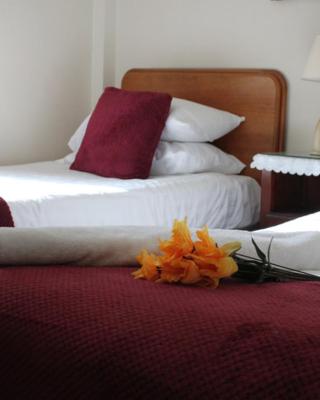 Fennessy's Hotel