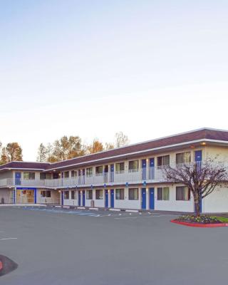Motel 6-Troutdale, OR - Portland East