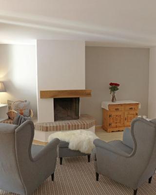 Apartment Chesa Fuolla Verda A8 by Interhome