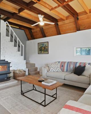 Snow Chalet - Fairlie Holiday Home