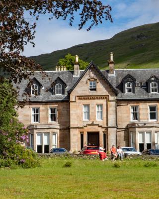 The Caledonian Claymore Hotel