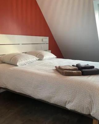 Charmant studio tout confort Cesson Sévigné .