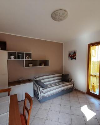 Marco Apartment - Holiday Apartment Luino